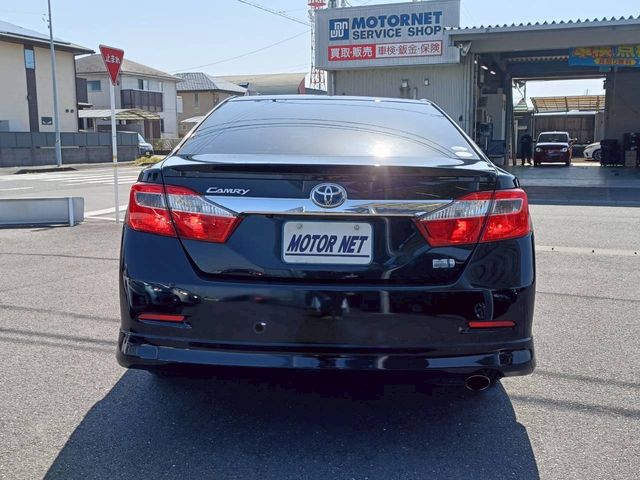 TOYOTA CAMRY HYBRID 2012 Image 31