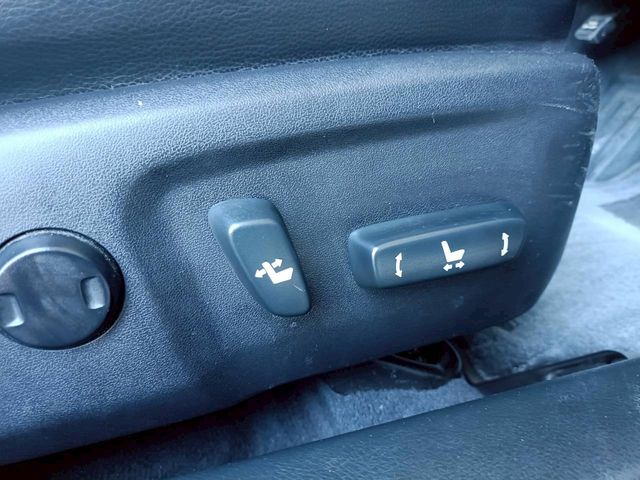 TOYOTA CAMRY HYBRID 2012 Image 31