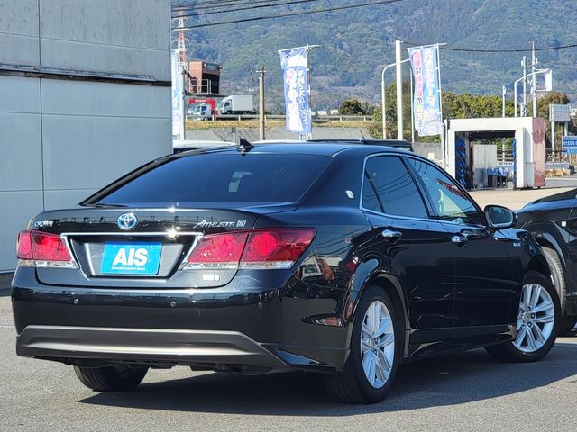 TOYOTA CROWN SEDAN 2013 Image 31
