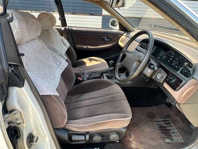 NISSAN LAUREL 1992 Image 31