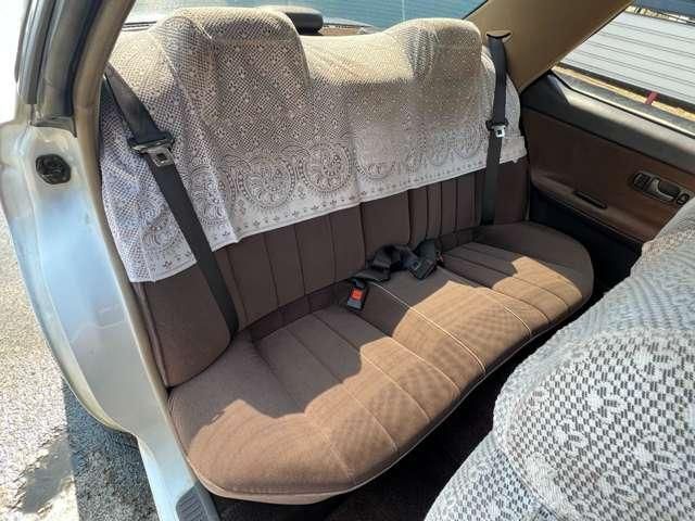 NISSAN LAUREL 1992 Image 31