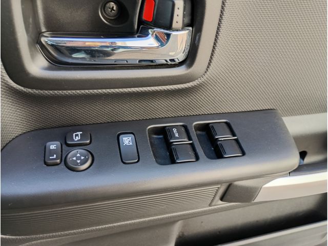 SUZUKI SPACIA GEAR 4WD 2023 Image 31