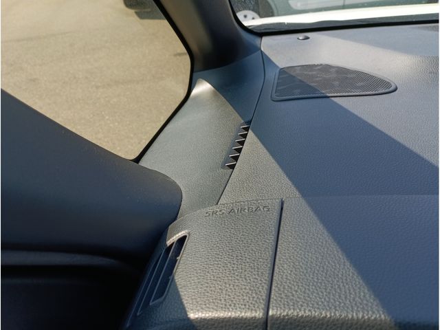 TOYOTA VOXY HYBRID 4WD 2022 Image 31