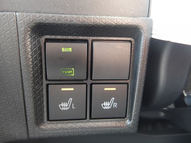 DAIHATSU TANTO 2022 Image 31