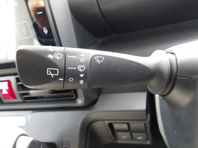 DAIHATSU TANTO 2022 Image 31