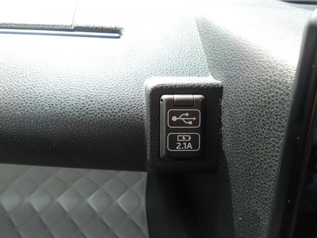 DAIHATSU TANTO 2022 Image 31