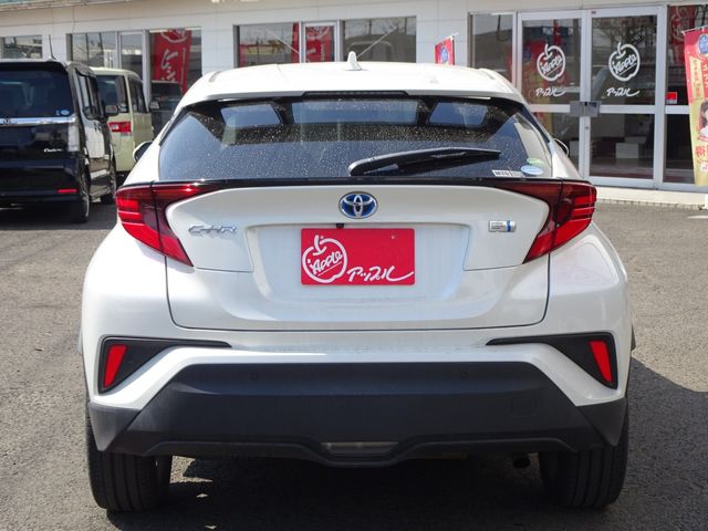 TOYOTA C-HR 2019 Image 31