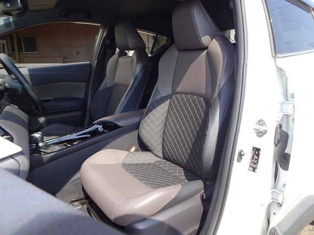 TOYOTA C-HR 2019 Image 31