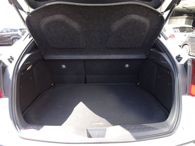 TOYOTA C-HR 2019 Image 31