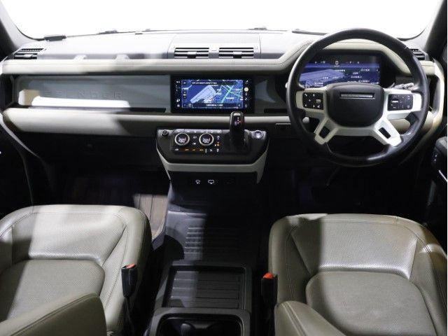 ROVER DEFENDER 2022 Image 31