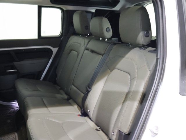 ROVER DEFENDER 2022 Image 31