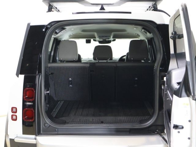 ROVER DEFENDER 2022 Image 31