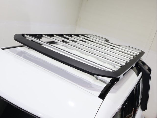 ROVER DEFENDER 2022 Image 31