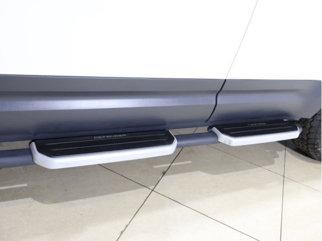 ROVER DEFENDER 2022 Image 31