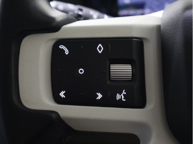 ROVER DEFENDER 2022 Image 31