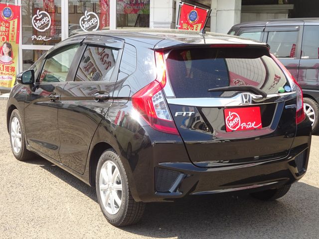 HONDA FIT HYBRID 2016 Image 31