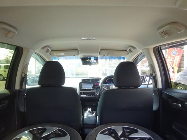 HONDA FIT HYBRID 2016 Image 31