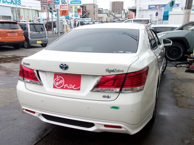 TOYOTA CROWN SEDAN HYBRID 2015 Image 31