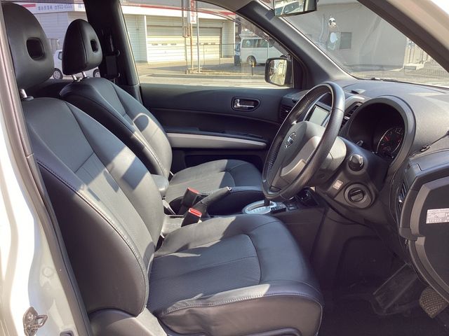 NISSAN X-TRAIL 4WD 2012 Image 31