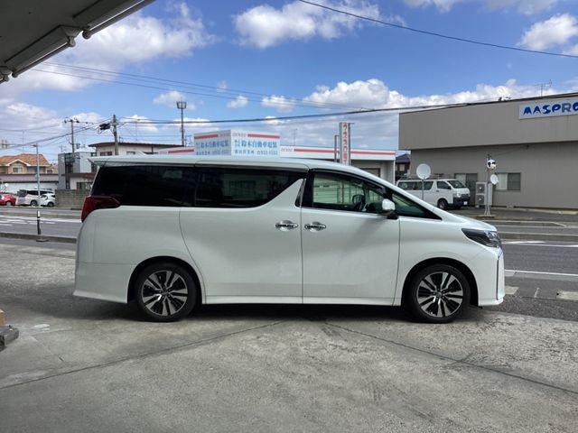 TOYOTA ALPHARD 2021 Image 31