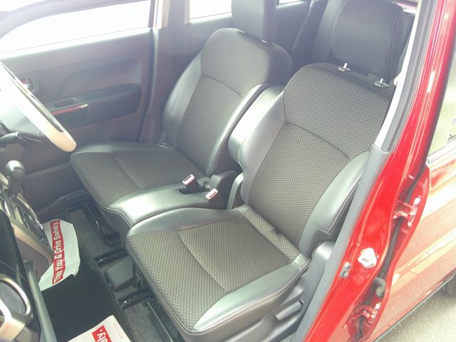 SUZUKI HUSTLER 4WD 2017 Image 31