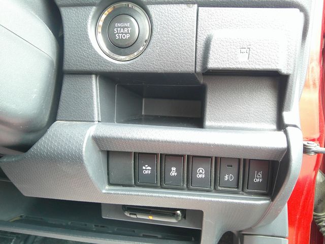 SUZUKI HUSTLER 4WD 2017 Image 31