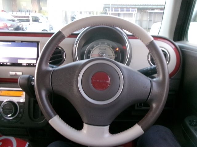 SUZUKI ALTO LAPIN CHOCOLAT 2014 Image 31