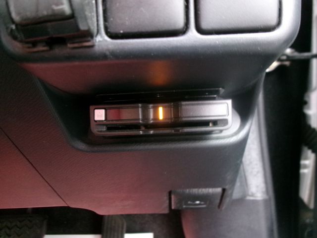 TOYOTA AQUA 2013 Image 31