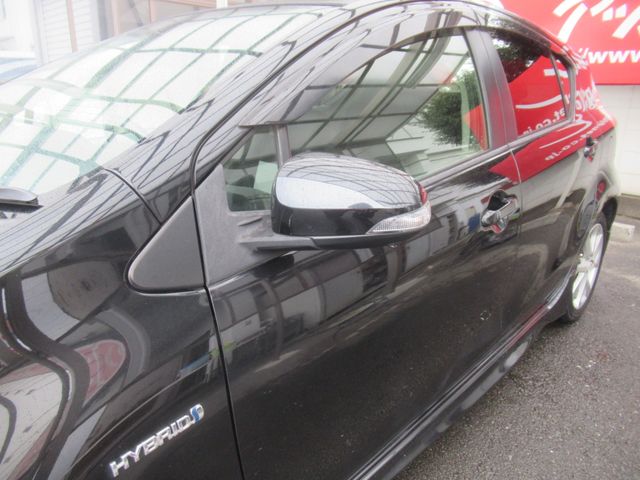 TOYOTA AQUA 2013 Image 31