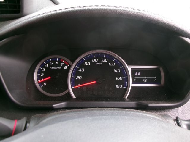 TOYOTA TANK 2019 Image 31