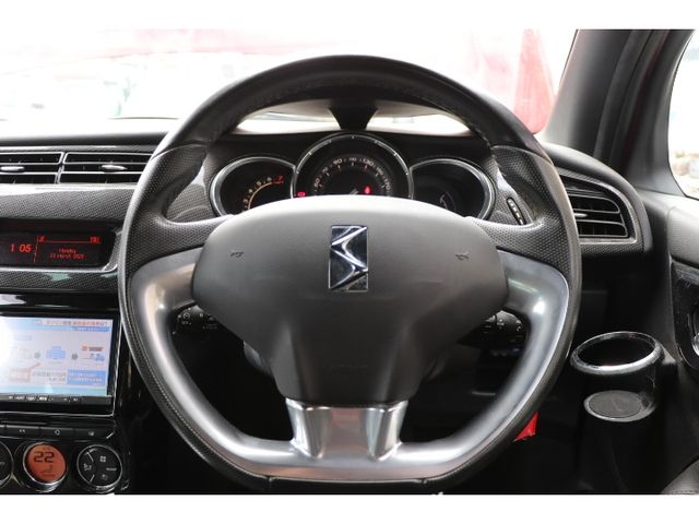 CITROEN DS3 2016 Image 31