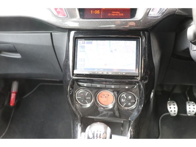 CITROEN DS3 2016 Image 31