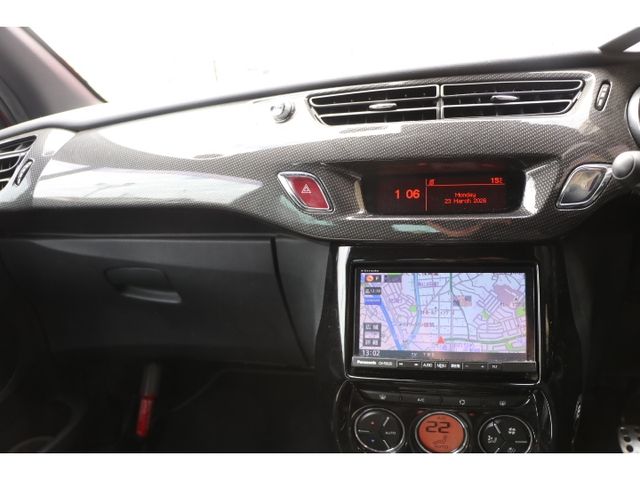 CITROEN DS3 2016 Image 31