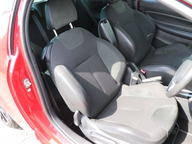 CITROEN DS3 2016 Image 31