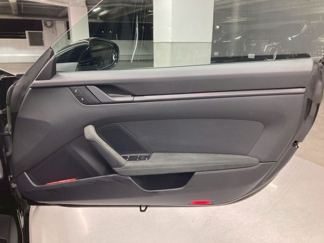 PORSCHE 911 2023 Image 31
