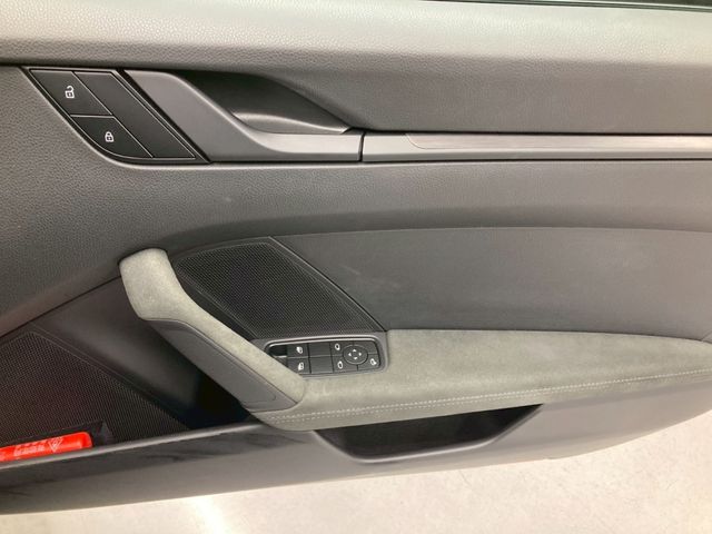 PORSCHE 911 2023 Image 31