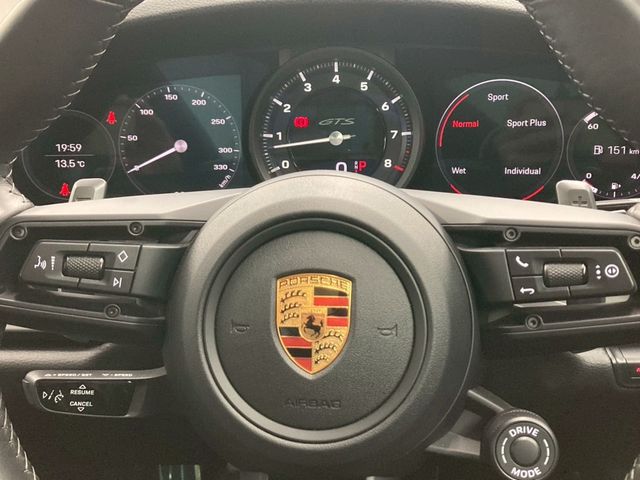 PORSCHE 911 2023 Image 31