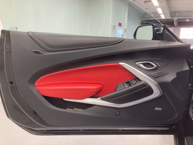 CHEVROLET CAMARO 2019 Image 31