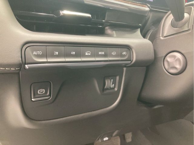 CADILLAC ESCALADE 2023 Image 31