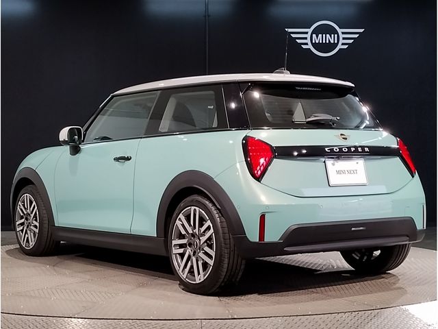 BMW MINI COOPER 2025 Image 31