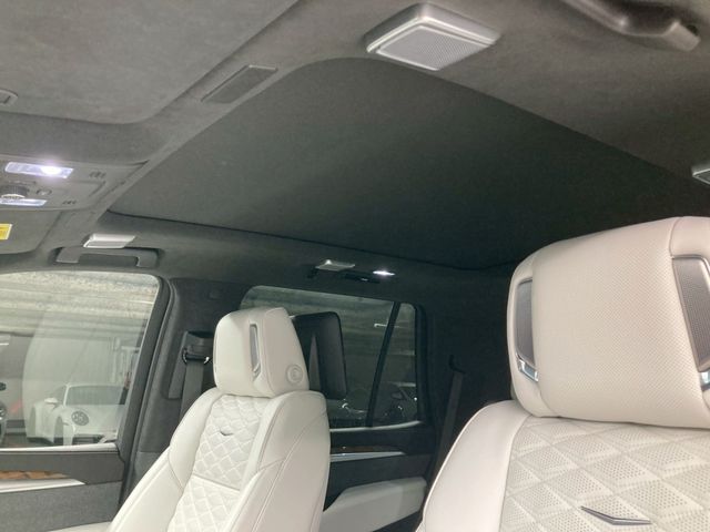 CADILLAC ESCALADE 2025 Image 31