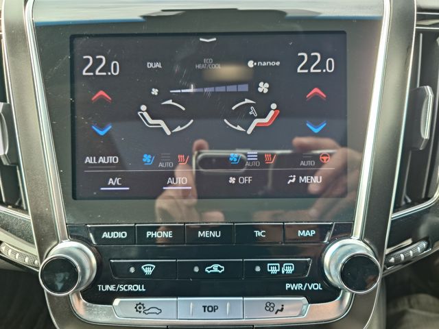 TOYOTA CROWN SEDAN HYBRID 2018 Image 31