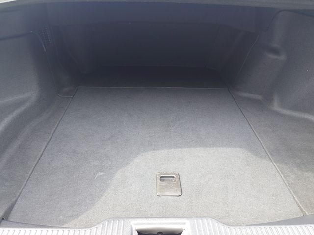 TOYOTA CROWN SEDAN HYBRID 2018 Image 31