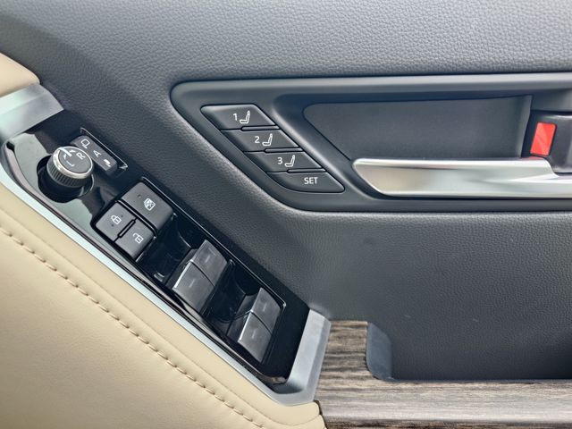 TOYOTA LANDCRUISER WAGON 2023 Image 31