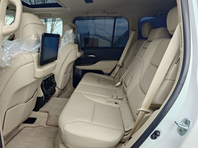 TOYOTA LANDCRUISER WAGON 2023 Image 31