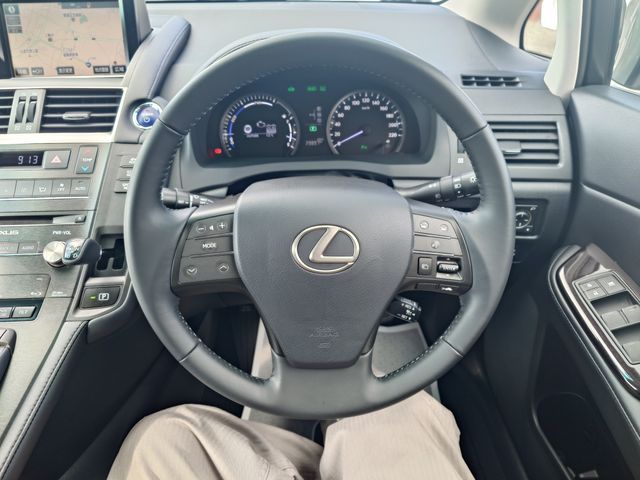 TOYOTA LEXUS HS250H 2016 Image 31