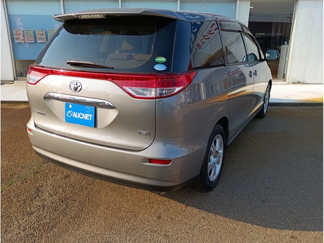 TOYOTA ESTIMA  4WD 2013 Image 31