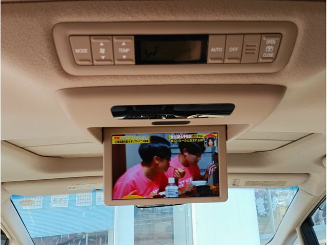 TOYOTA ESTIMA  4WD 2013 Image 31