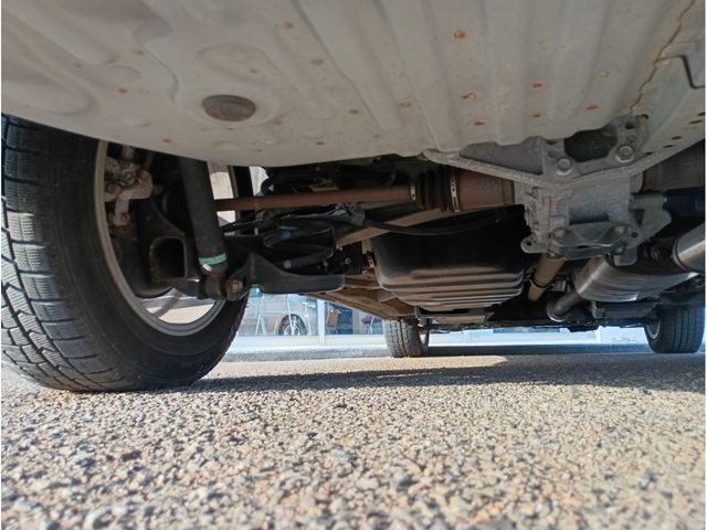 TOYOTA ESTIMA  4WD 2013 Image 31