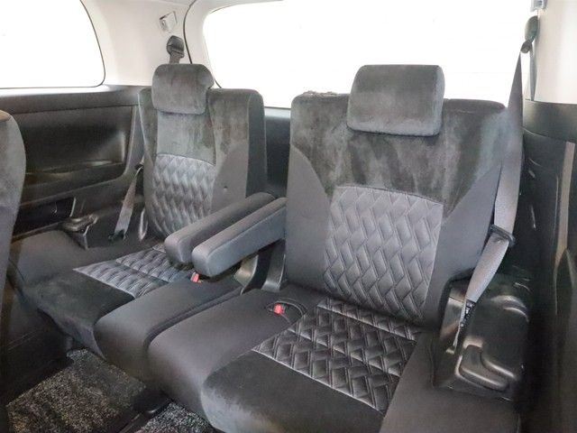 TOYOTA ALPHARD 2019 Image 31